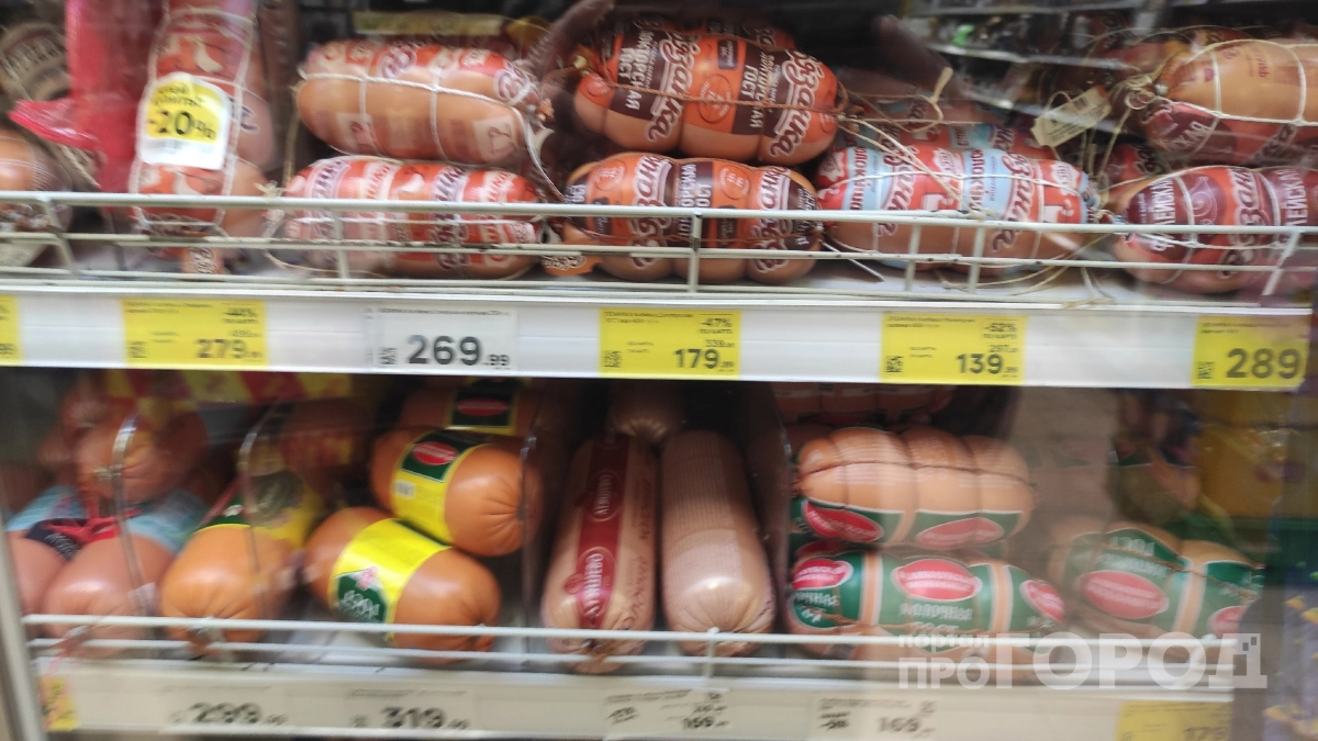 Перемолотые рога и копыта, мяса нет: Росконтроль назвал популярные бренды колбас не берите их даже с 50% скидкой