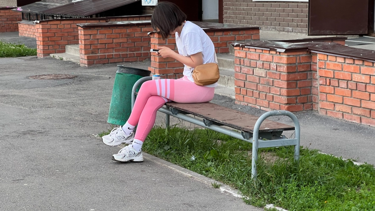 Больше не зову гостей на праздники: 4 важных урока счастья от мудреца Хайяма навсегда изменило круг общения