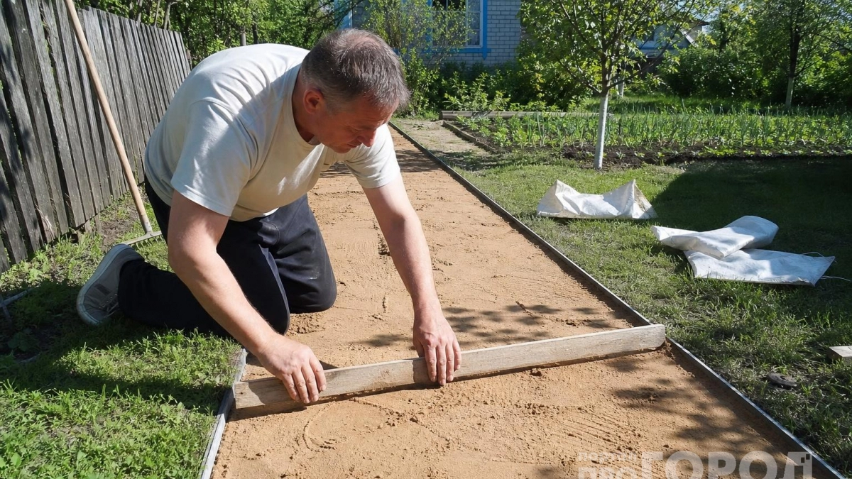 Дача без луж и скользких дорожек: секрет идеального покрытия, которое служит годами и прост в укладке