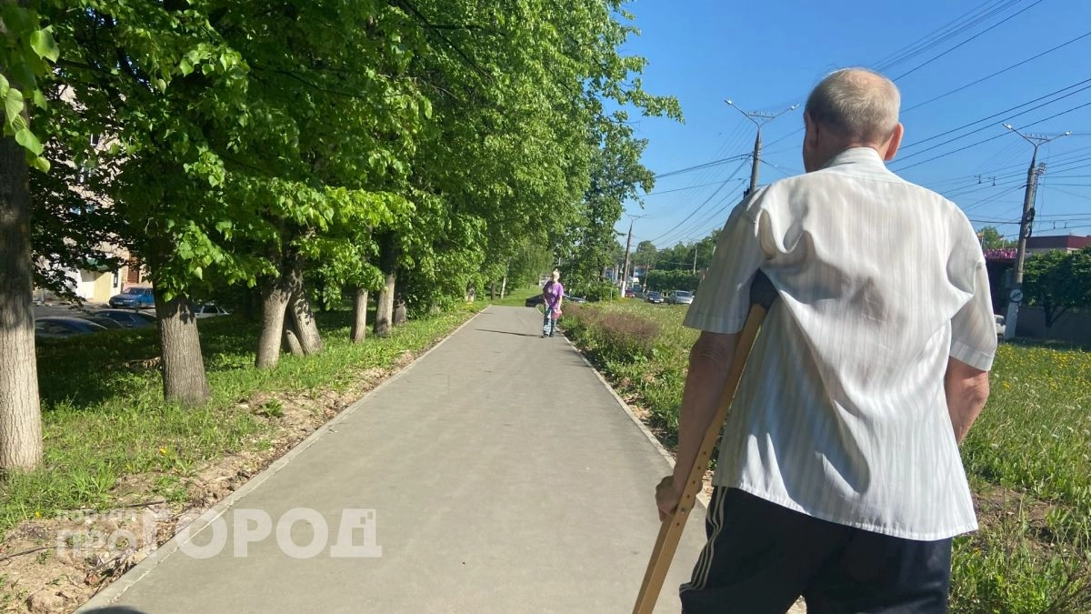 Новочебоксарцам предлагают получить бесплатные костыли и инвалидные коляски