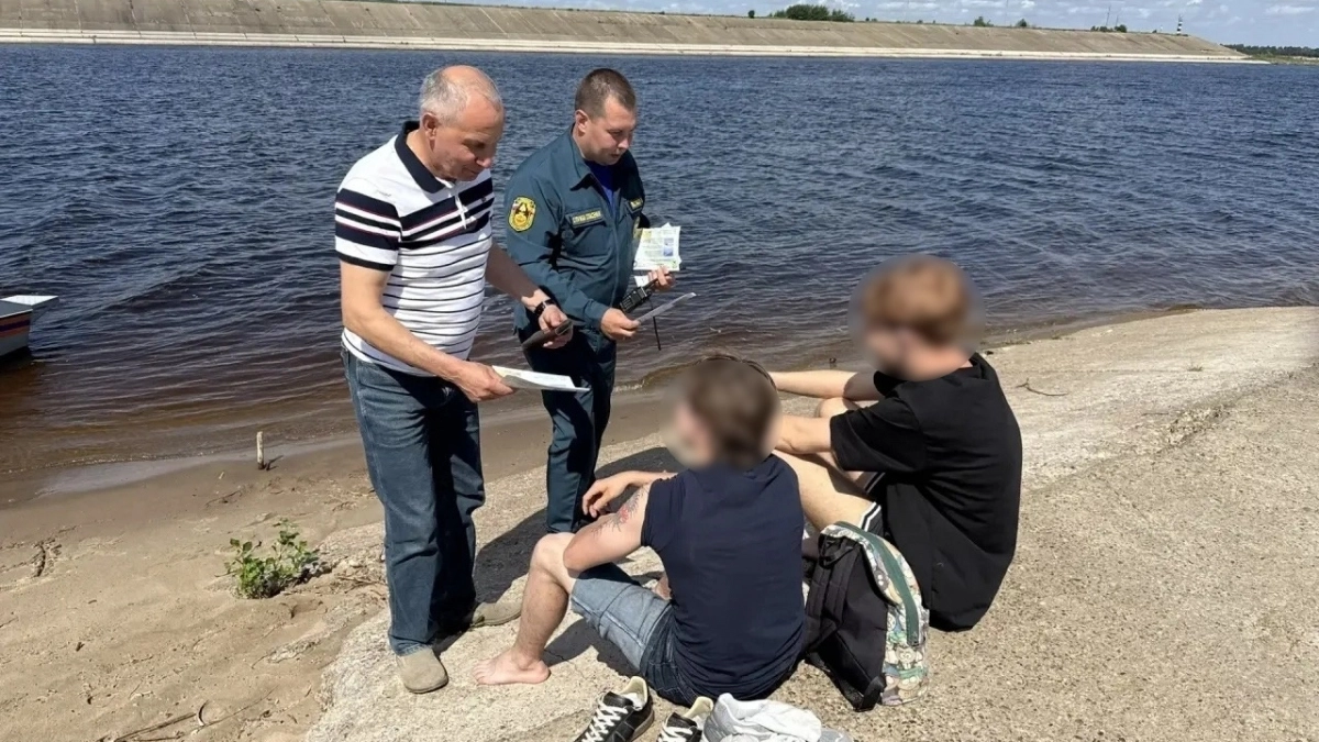 В Новочебоксарске прошел рейд по безопасности на воде: на набережной Волги усилили контроль за отдыхающими
