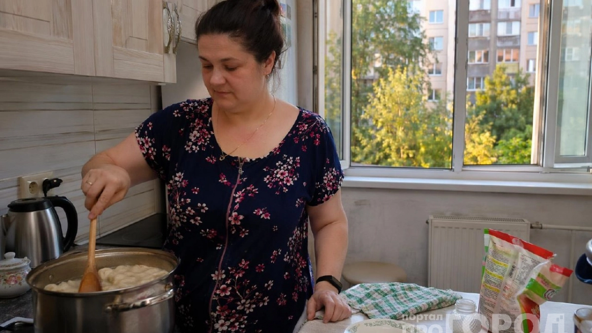 Почему после варки пельменей не сразу снимают кастрюлю с огня: узнала приём шеф-поваров и теперь делаю только так