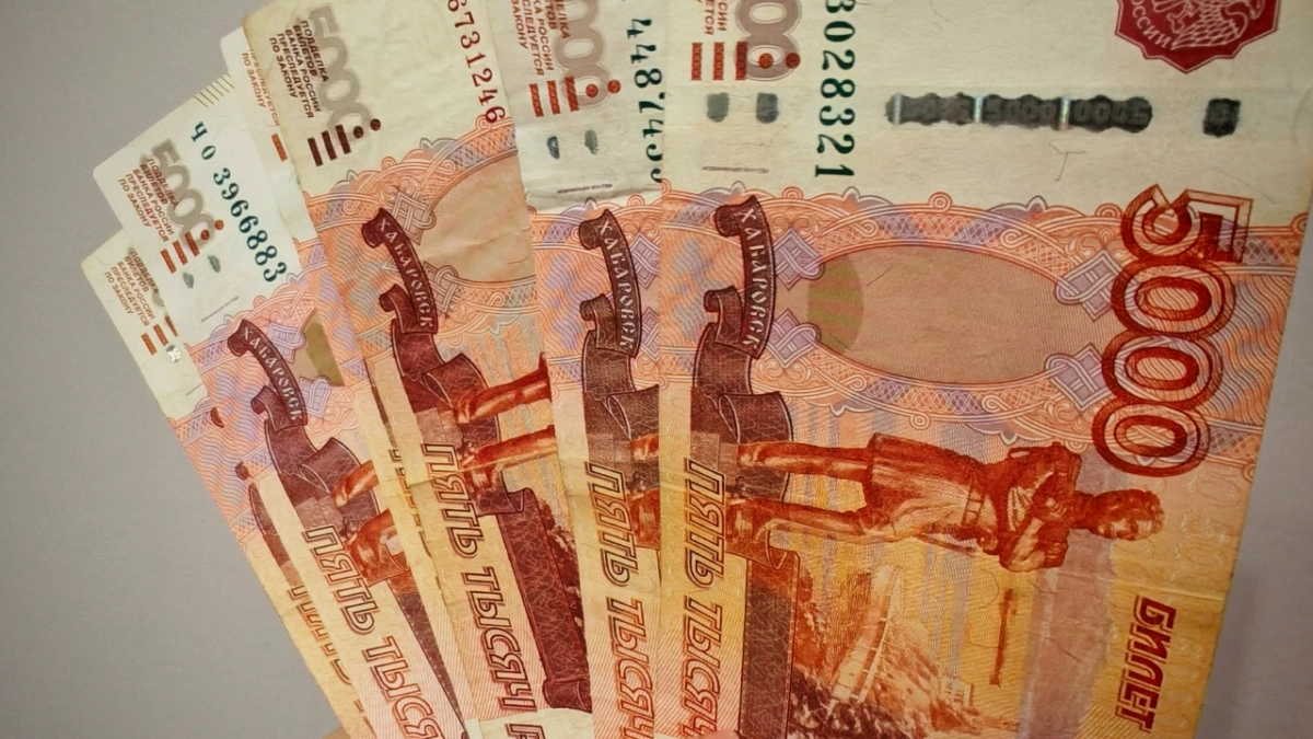 Почему миллионеры всегда держат в кармане канцелярскую скрепку? Секретный ритуал, о котором молчат бизнес-коучи