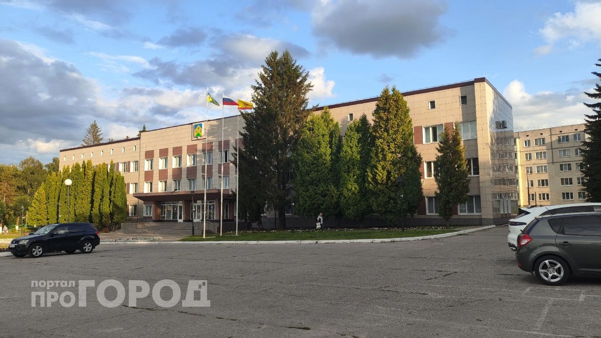 Главе Новочебоксарска тайно увеличили зарплату: в дело вмешалась прокуратура