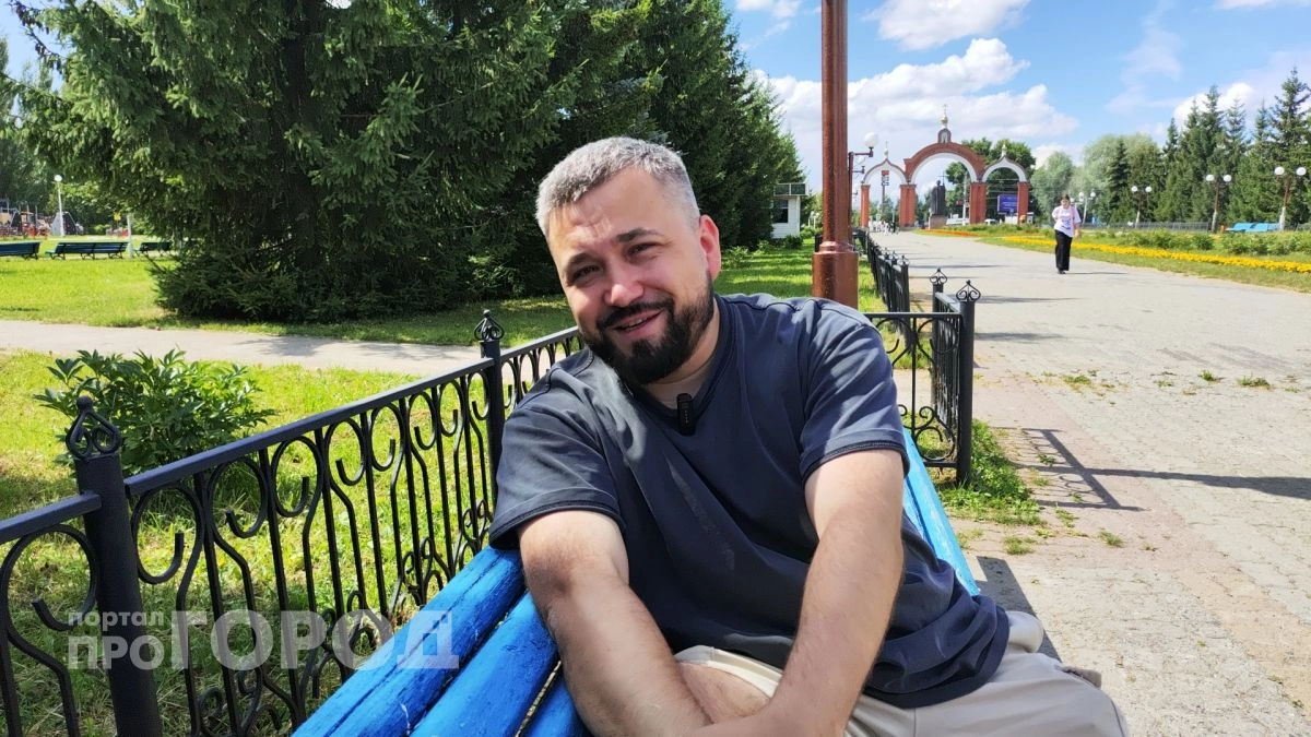 Работал в Новочебоксарске, жил в общаге и снял кино с Чадовым и Бородиной