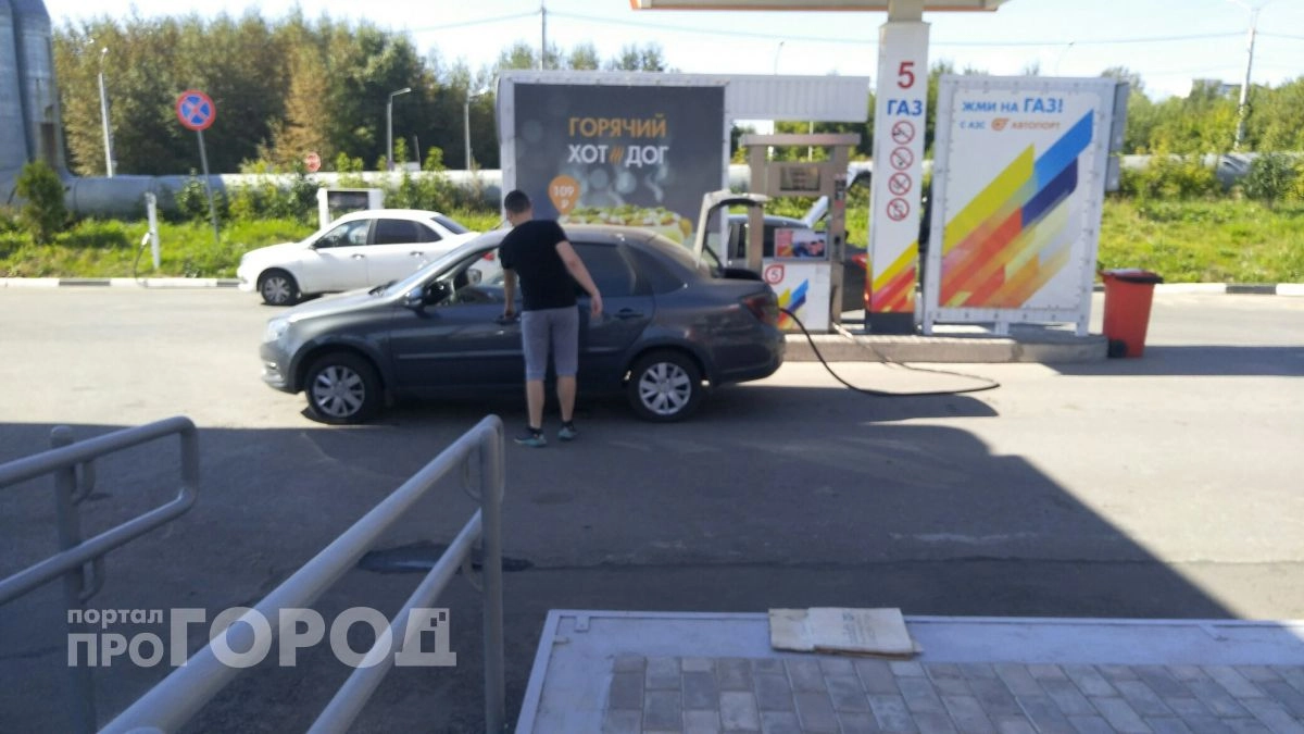 В Чувашии отменили ограничения на продажу бензина