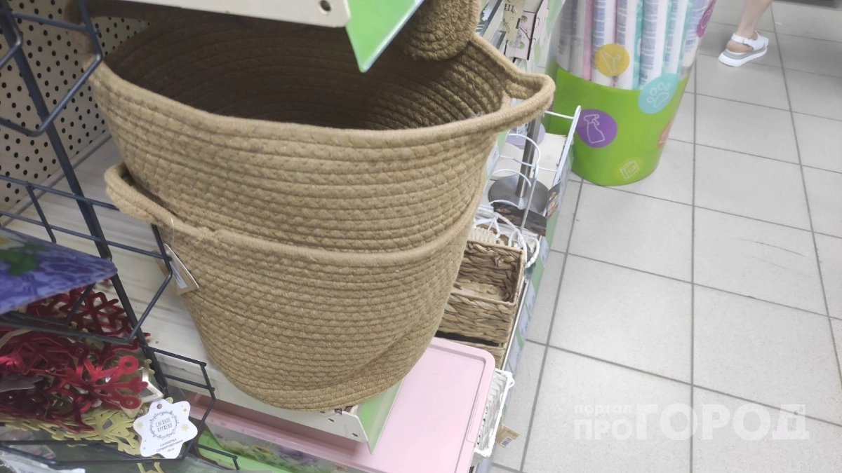 Забрала последние «джутовые» корзины из Fix Price: превратила их в уютный дачный декор с природным шармом
