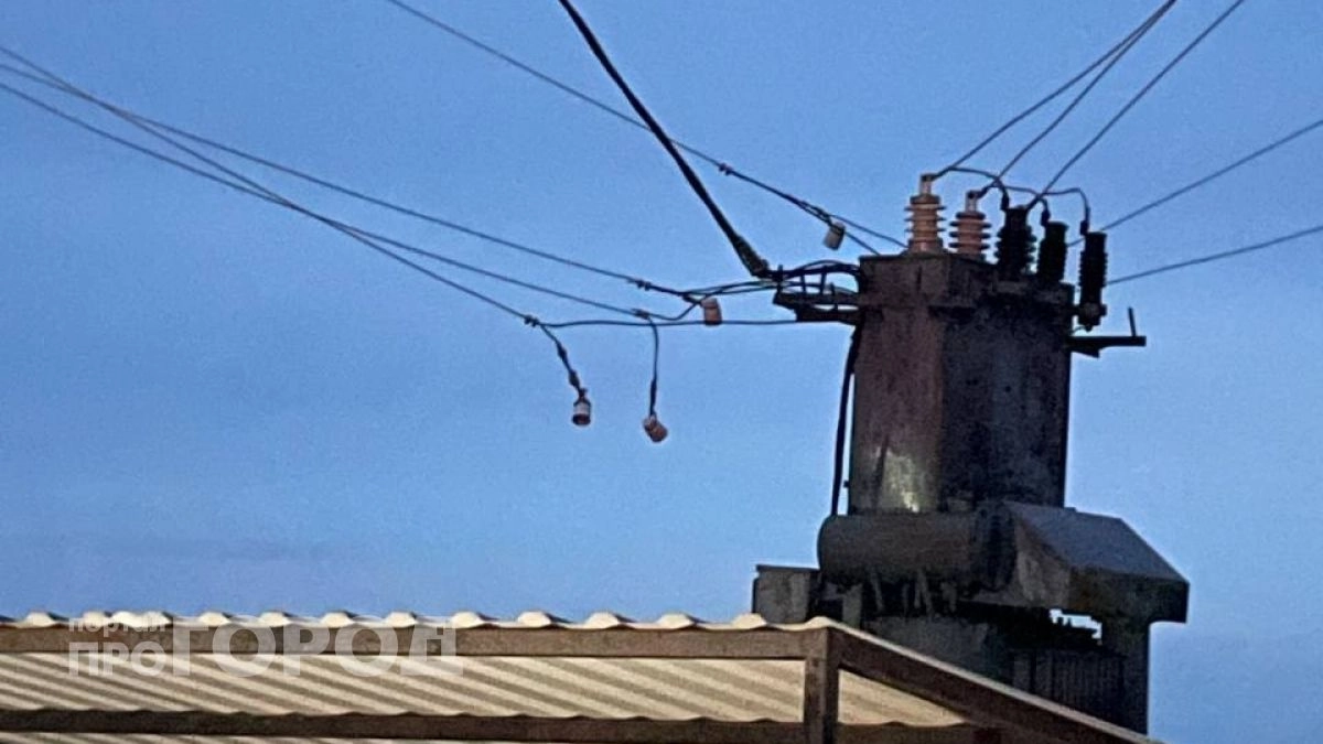 В деревне в Чебоксарском районе сгорела трансформаторная подстанция