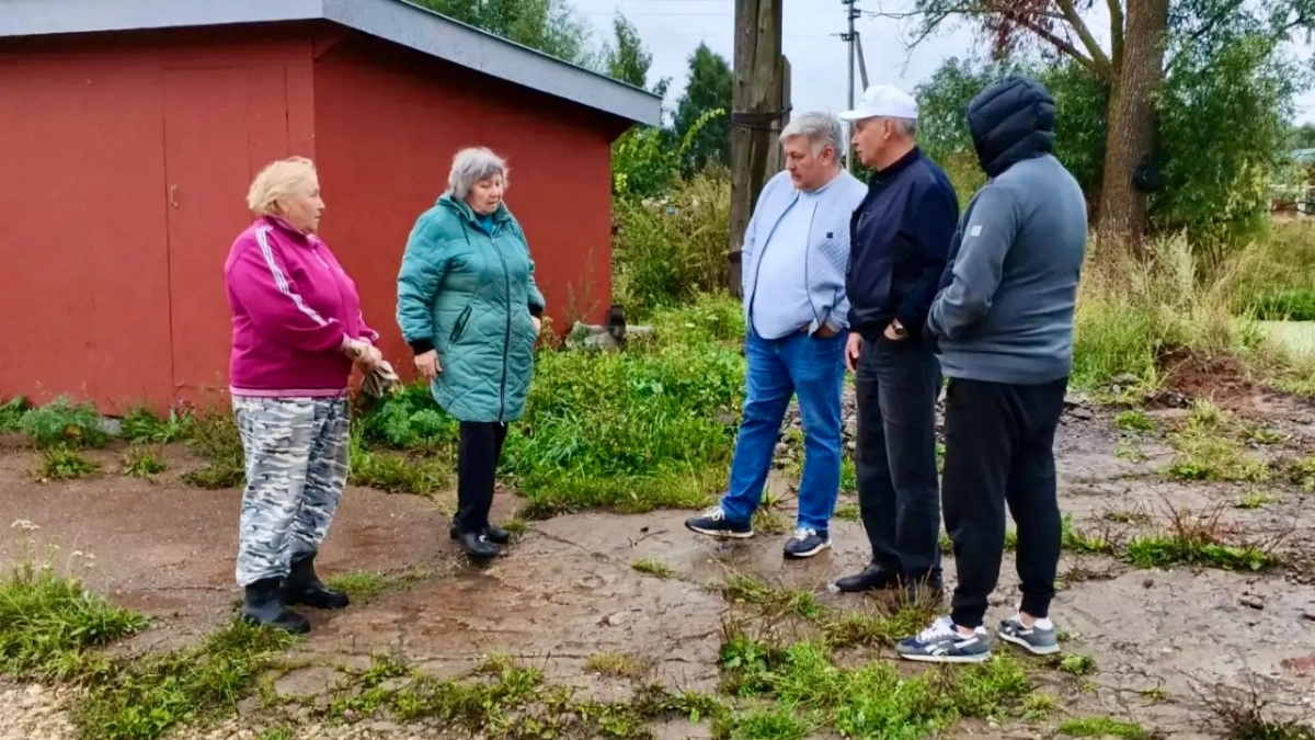 В Ольдееве решают проблему с подозрительными сточными водами в оврагах
