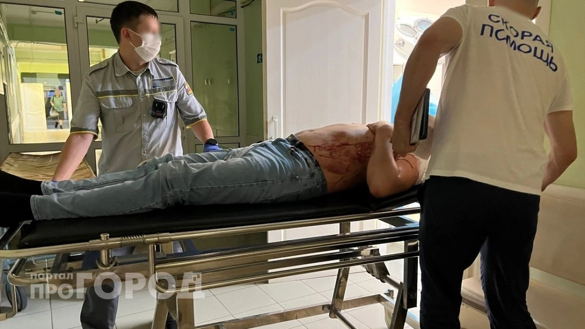 В Новочебоксарске поймали мужчину, напавшего на знакомого: того с тяжелыми травмами отправили в больницу