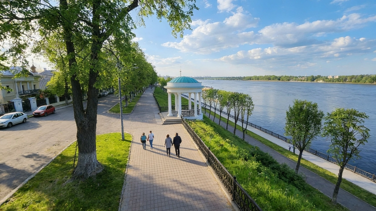 Город древних князей: кремль, монастыри и храмы, пережившие века — что посмотреть