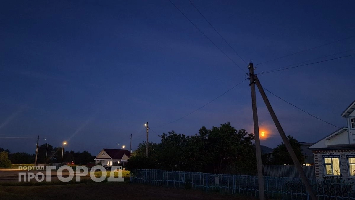 Троих новочебоксарцев обвинили в проникновении в чужой дом и избиении хозяина