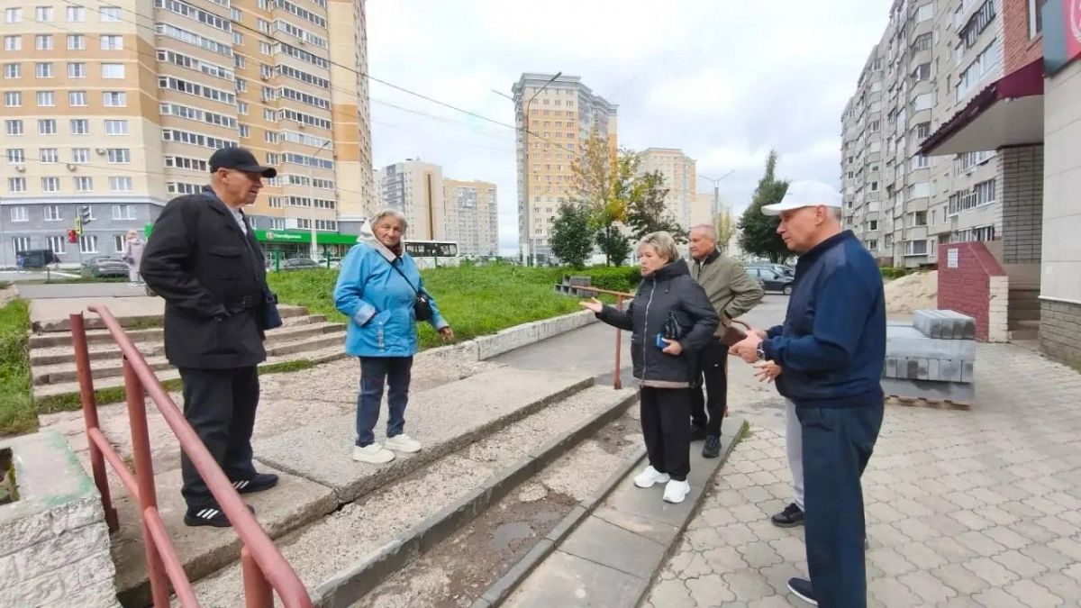 Ремонт тротуаров в Юраково и успех спортсменов Чувашии на Спартакиаде: главные новости за 12 сентября