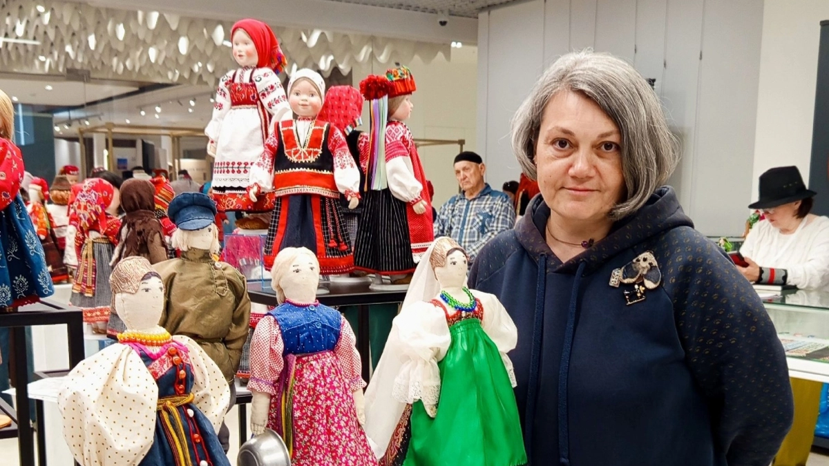 Мастер из Новочебоксарска на куклах воссоздала старинные наряды Симбирской губернии