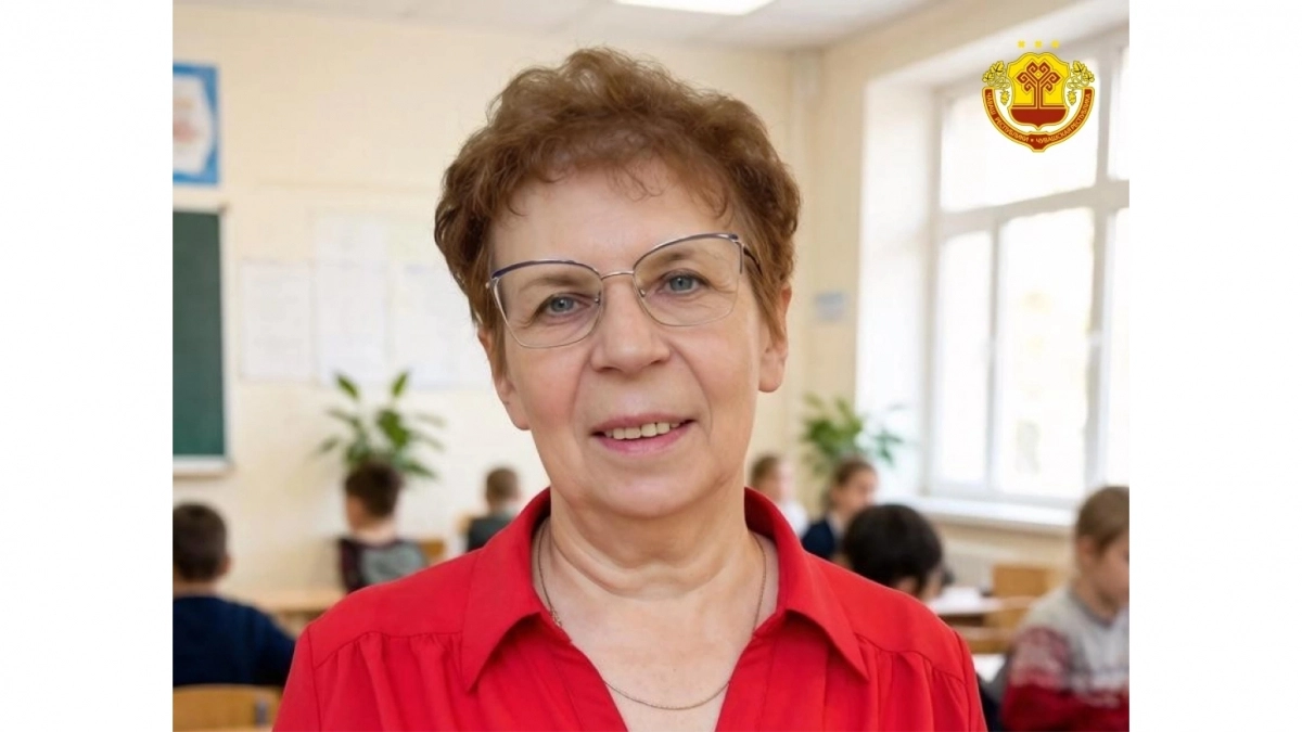 Воспитала четверых стобалльников: учитель из лицея № 18 получила профессиональную награду Чувашии