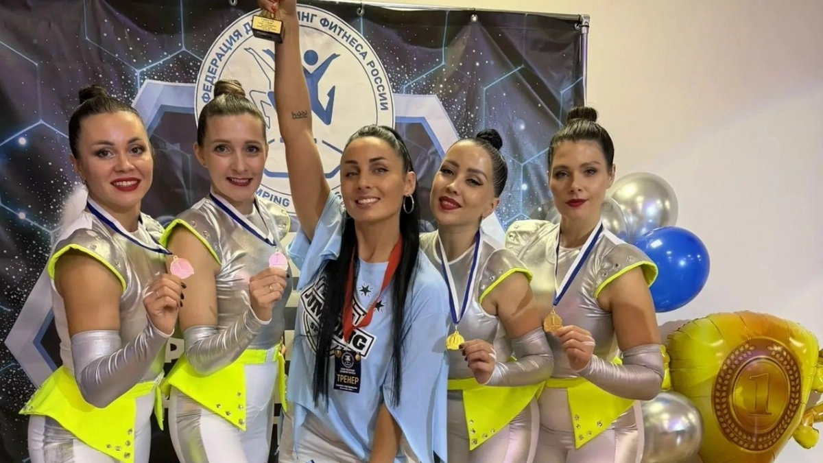 Спортсменки из Новочебоксарска выиграли Кубок Санкт-Петербурга по джампинг-фитнесу