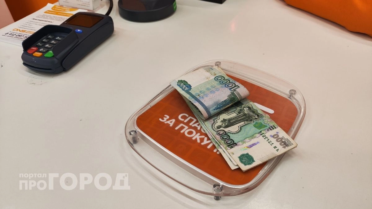 Жители Чувашии зарабатывают больше среднего по стране, но отстали от соседей