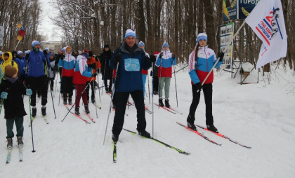 Встали на лыжи вопреки погоде: в Новочебоксарске прошел забег "Лыжня России"