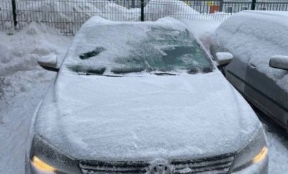 В Новочебоксарске возбудили уголовное дело из-за упавшей на машину глыбы льда
