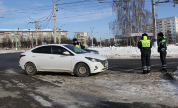 Праздничный рейд с подарками: как в Новочебоксарске поздравят мужчин-водителей